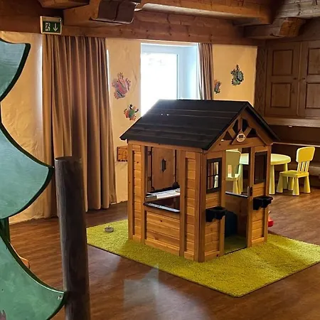 Berghoteltirol Otel 4*