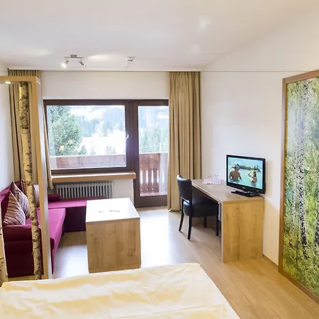 Otel Berghoteltirol Jungholz