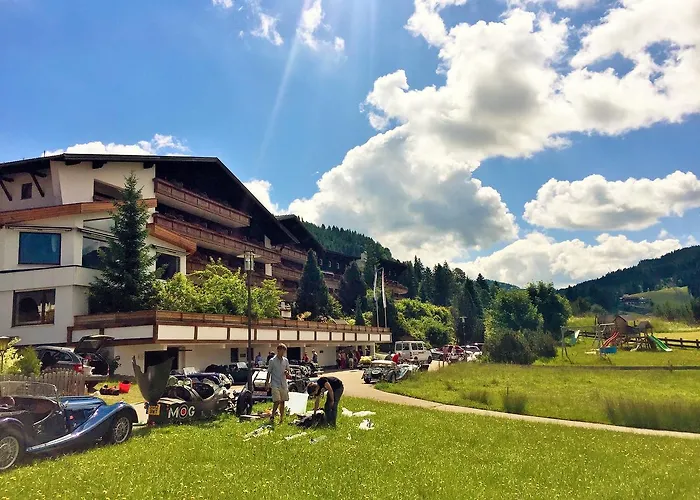 Hotell Berghoteltirol 4*