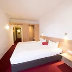 Berghoteltirol מלון