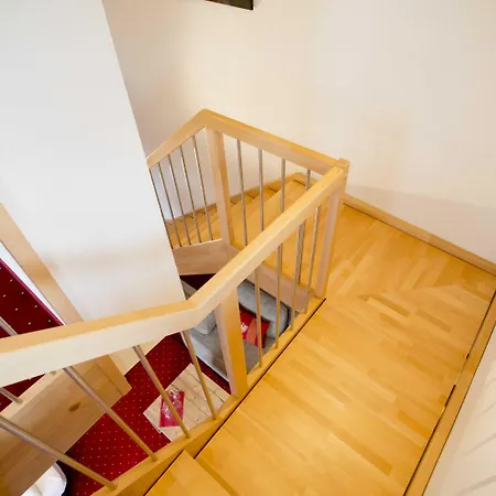 Berghoteltirol 융홀츠