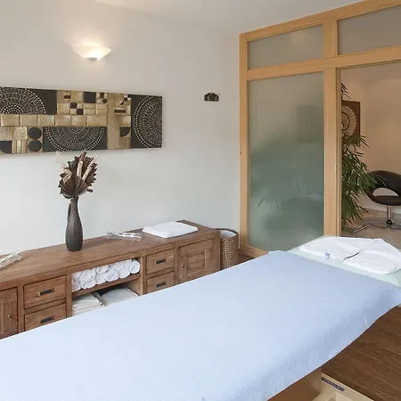 Berghoteltirol ホテル 4*