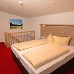 ホテル Berghoteltirol 4*