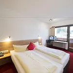 Berghoteltirol ホテル 4*