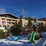 ホテル Berghoteltirol ユングホルツ
