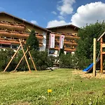 Berghoteltirol ホテル 4*