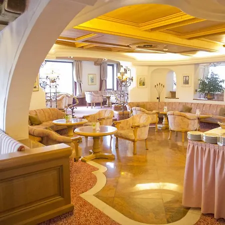 Hotel Berghoteltirol 4*